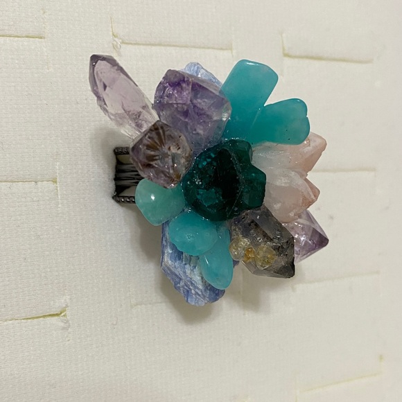 Multicolor Crystal Cluster statement ring - Picture 4 of 13